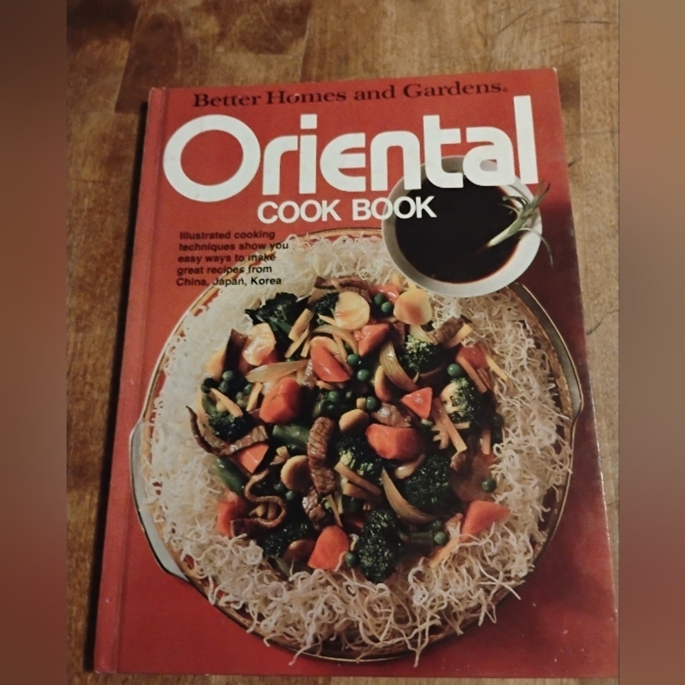 Better Homes and Gardens Oriental Cook Book - Red Cover